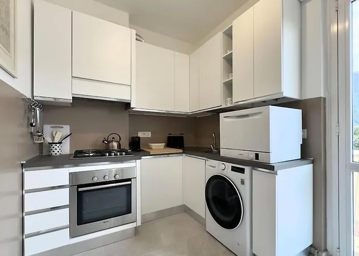 Rosselli Apartment, דירה