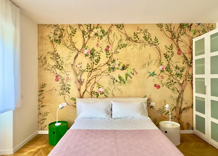 דירה Rosselli Apartment, קומו