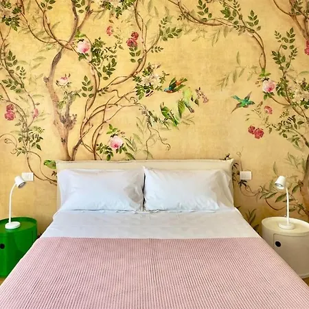 Апартаменты Rosselli Apartment, Комо